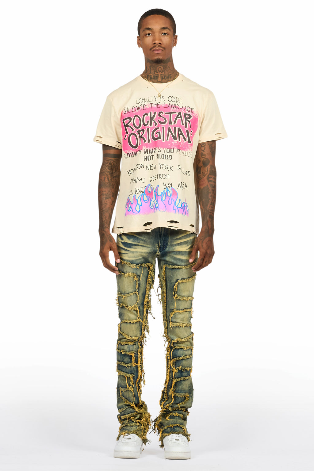 Beno Beige T-Shirt & Shake Tint Stacked Flare Jean Bundle