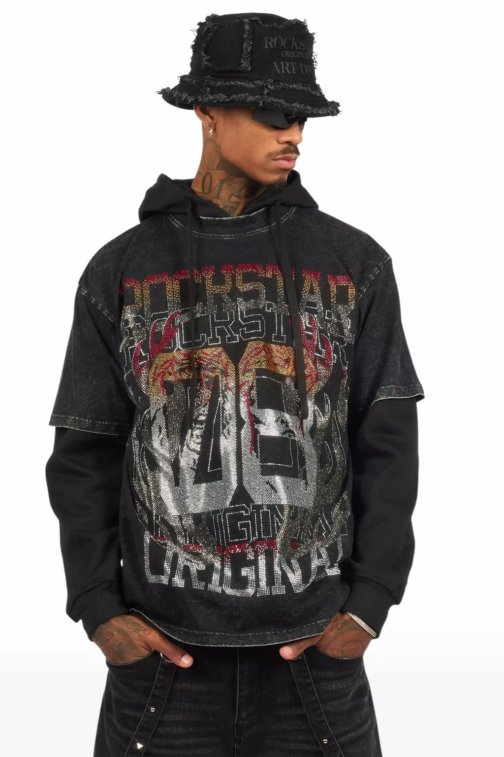 Veyene Black Graphic Rhinestone T-Shirt