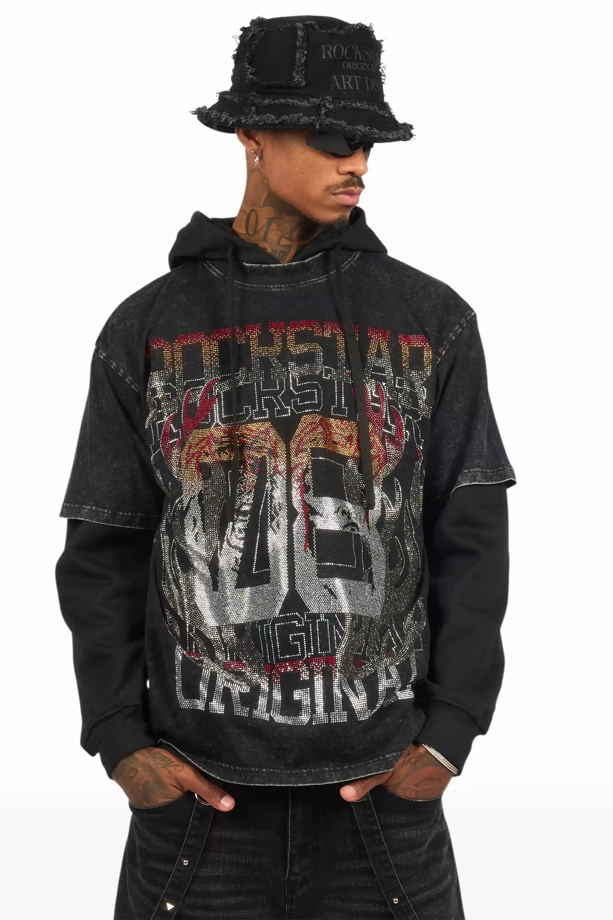 Veyene Black Graphic Rhinestone T-Shirt