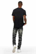 Ummar Black Oversized Graphic T-Shirt