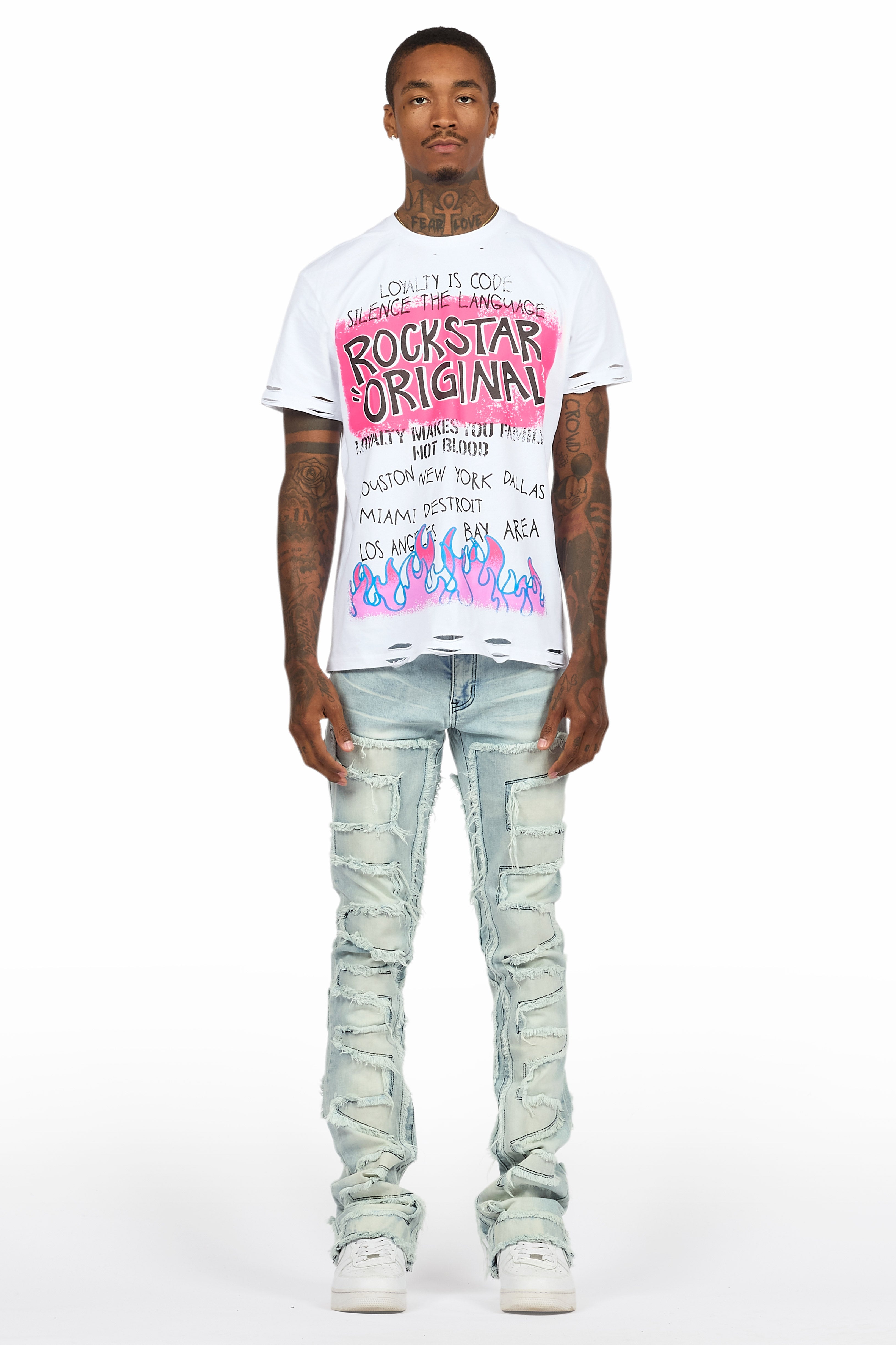 Beno White T-Shirt & Shake Blue Stacked Flare Jean Bundle