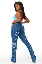 Mrs. Steal Your Heart Med. Wash Super Stacked Jean