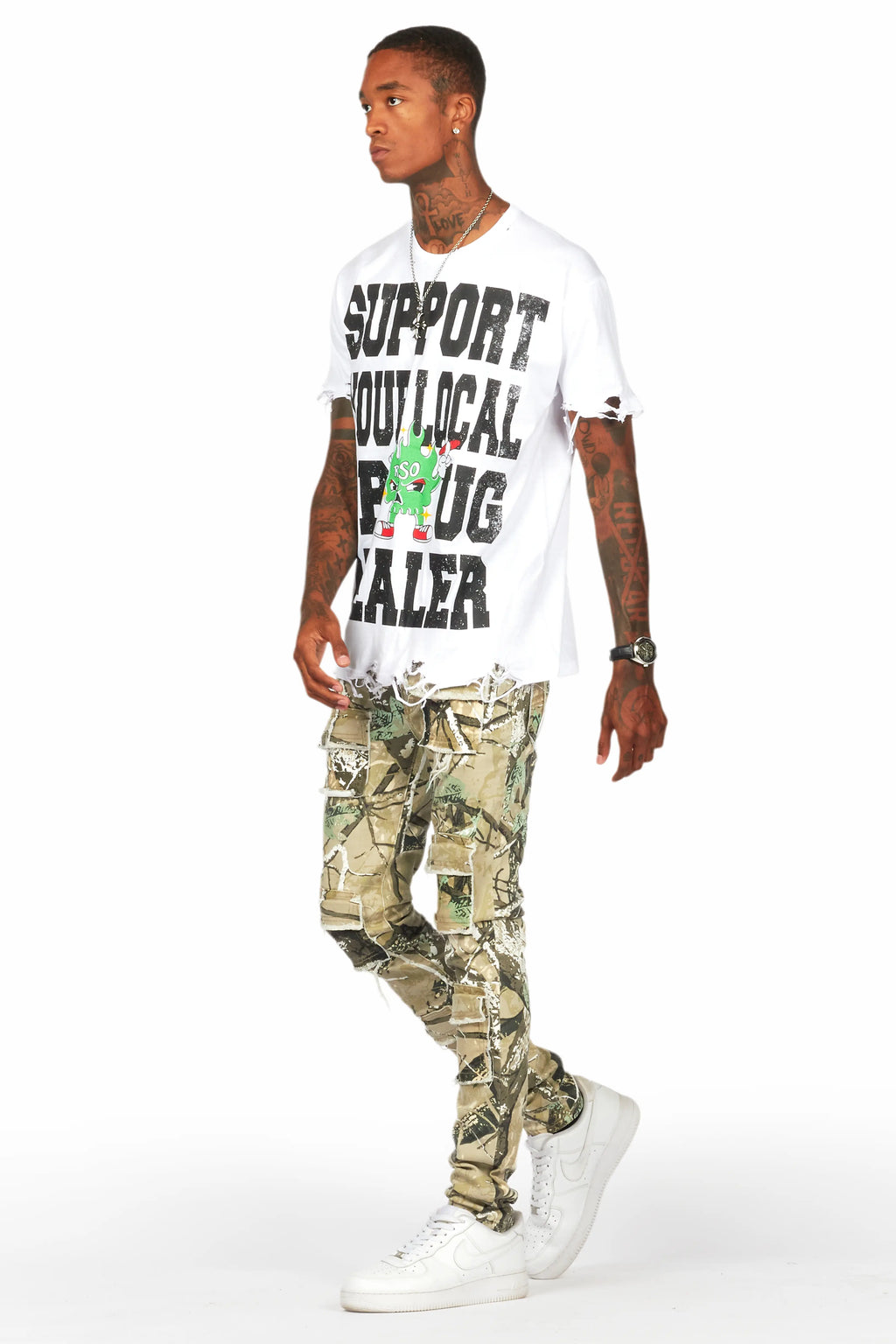 Tarl White Oversized Graphic T-Shirt