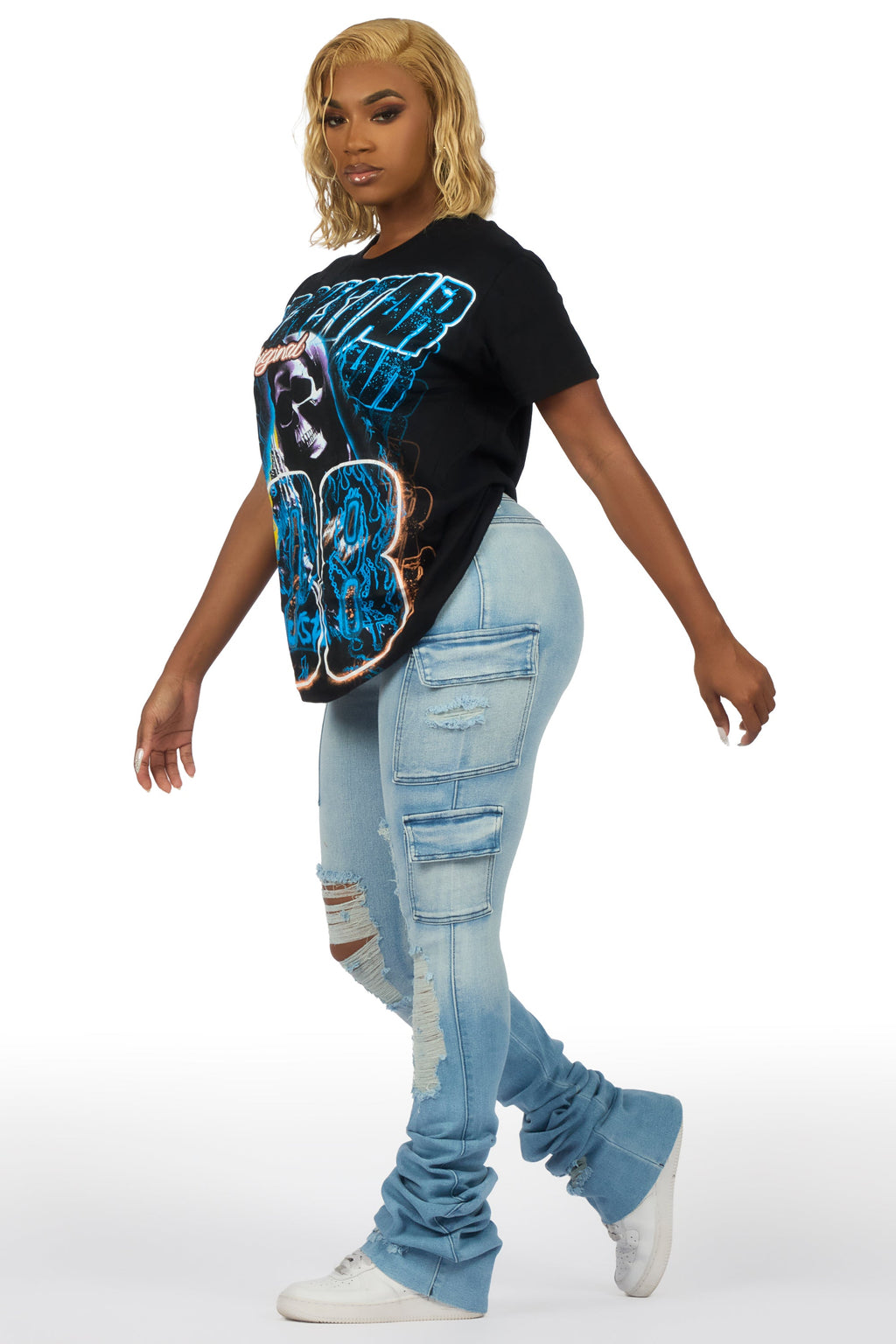 Latachie Black Tee & Vixen Light Wash Jean Set