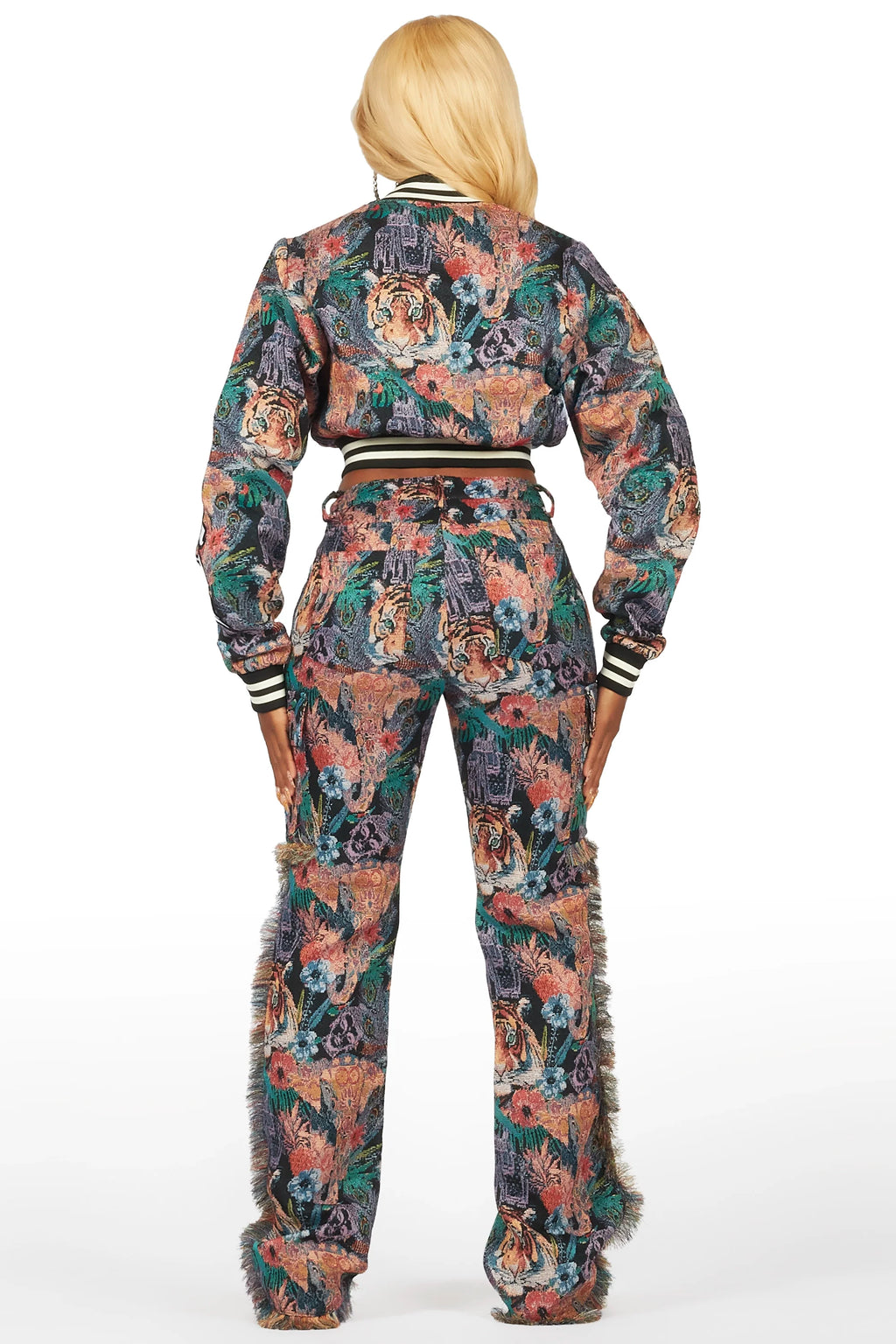 Carlia Black Tapestry Set