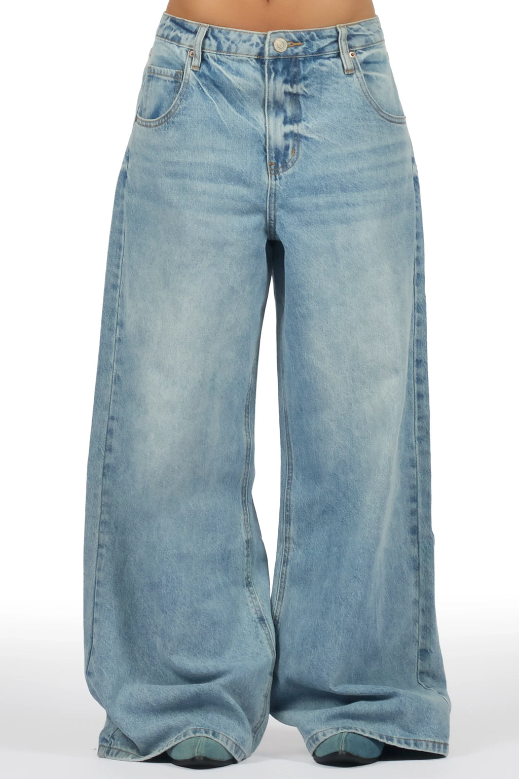 Hidaya Light Wash Baggy Jean