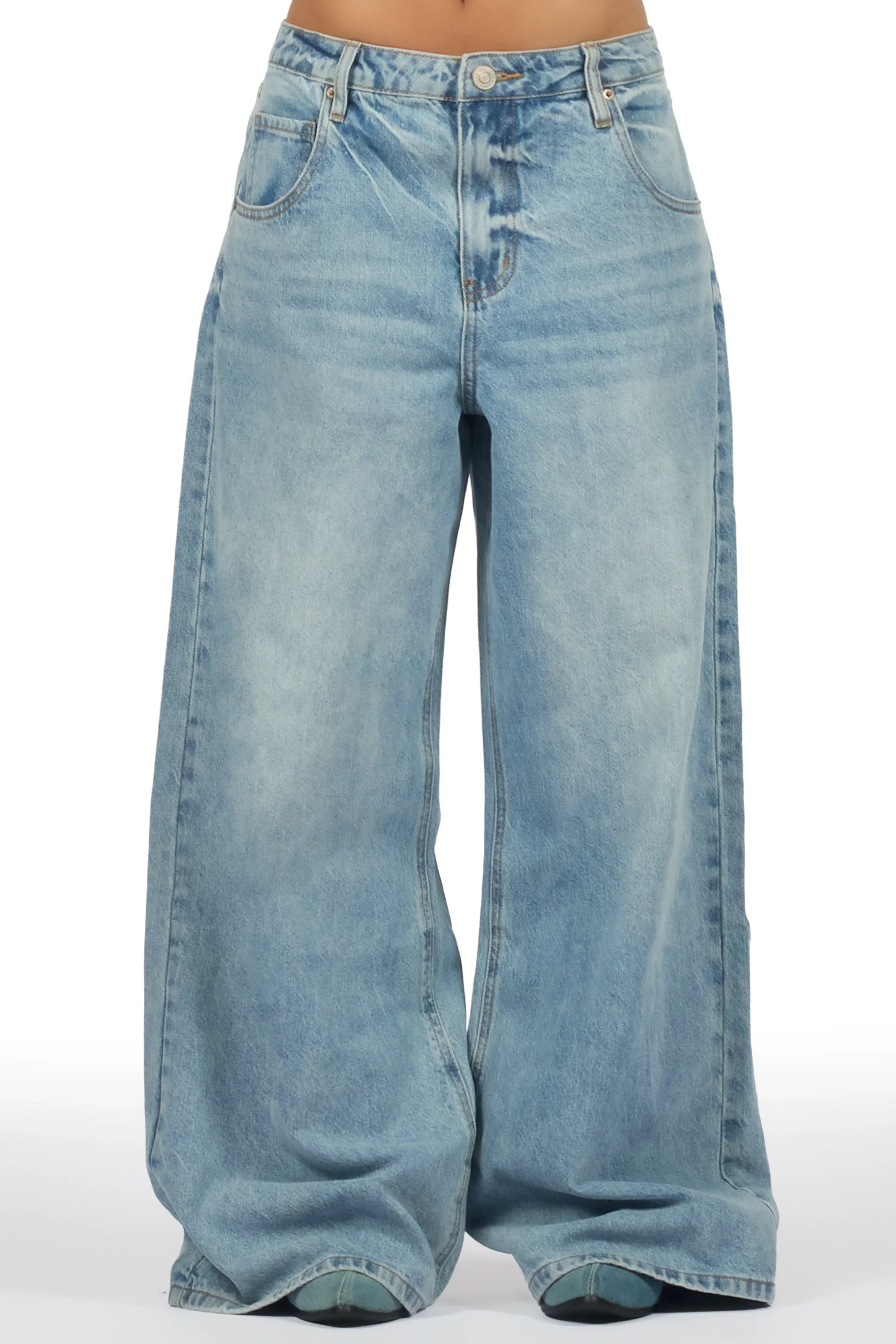 Hidaya Light Wash Baggy Jean