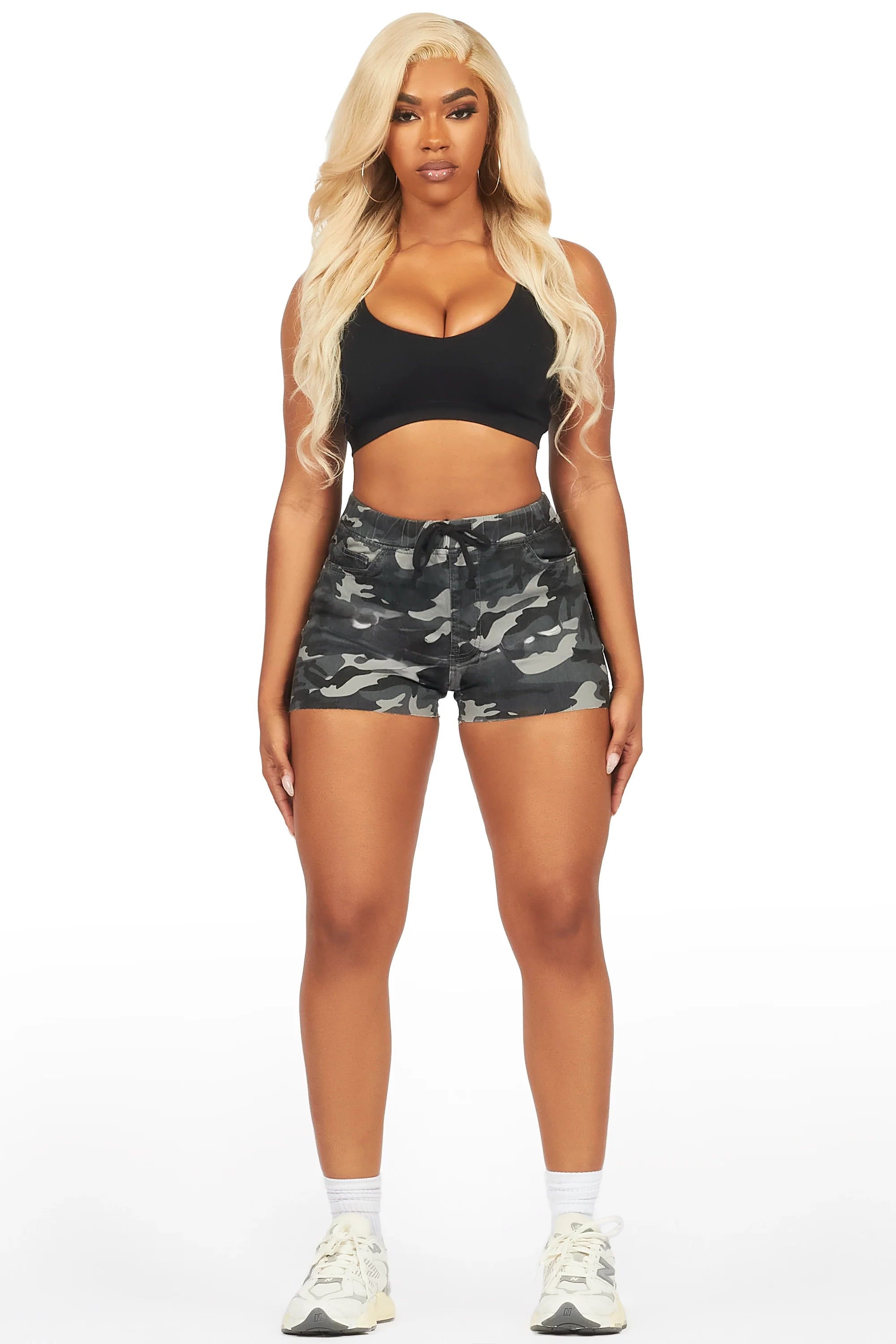 Loronda Black Camo Short
